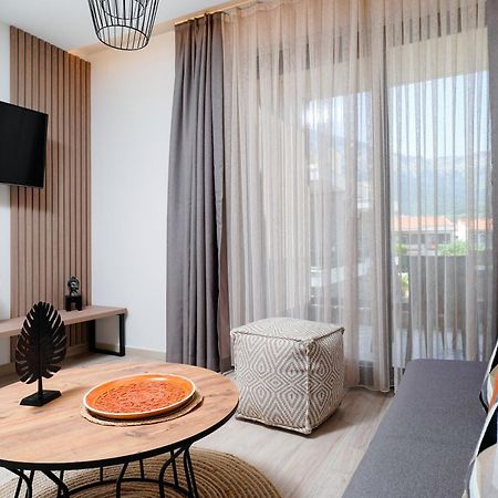 Aparthotel Tereza Golden à Chrysi Ammoudia Extérieur photo