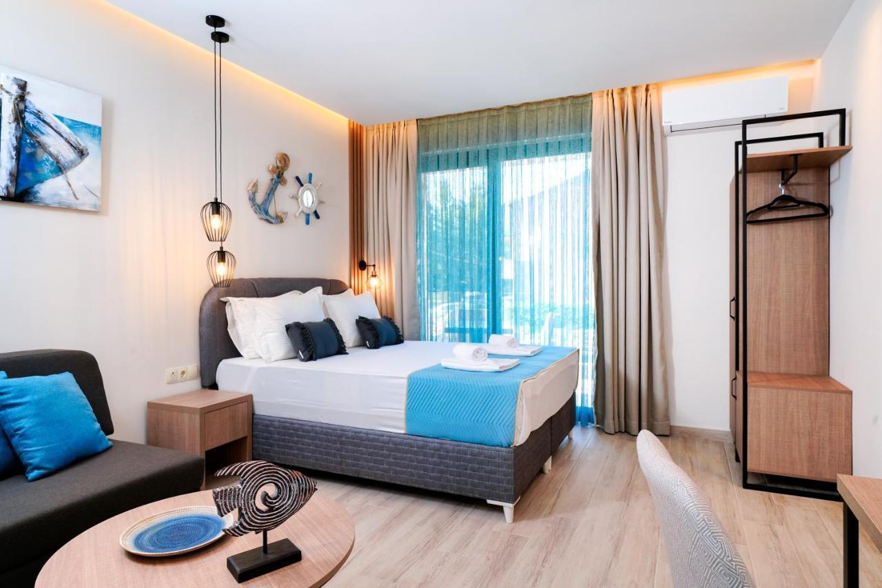Aparthotel Tereza Golden à Chrysi Ammoudia Extérieur photo