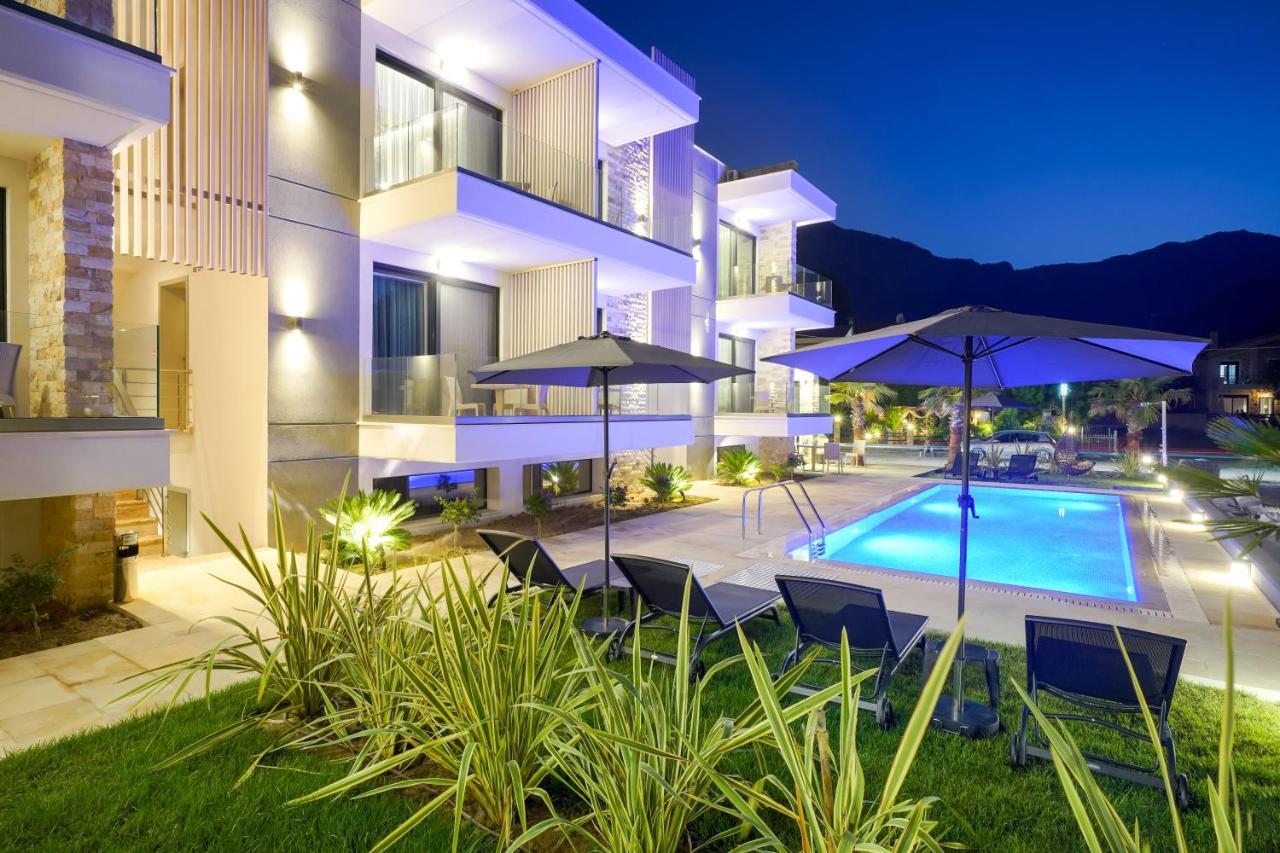 Aparthotel Tereza Golden à Chrysi Ammoudia Extérieur photo